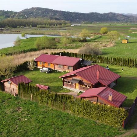 Casa De La Lac Sighetu Marmatiei Luaran gambar